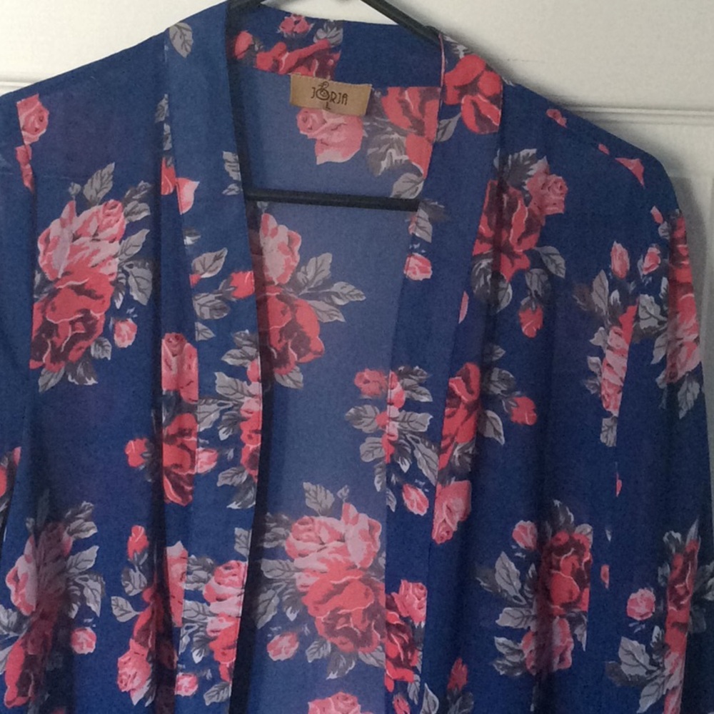 Boho Shear Tunic - Picture 3 of 4